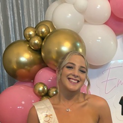 Emily profile picture