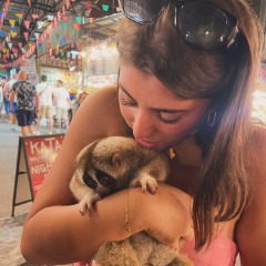 Adrianna profile picture