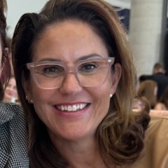 Fiona profile picture