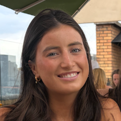 chloe profile picture