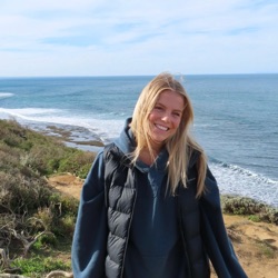 Emily profile picture