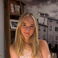 zoe profile picture