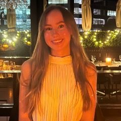 Lucy profile picture
