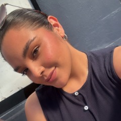 Claudia profile picture